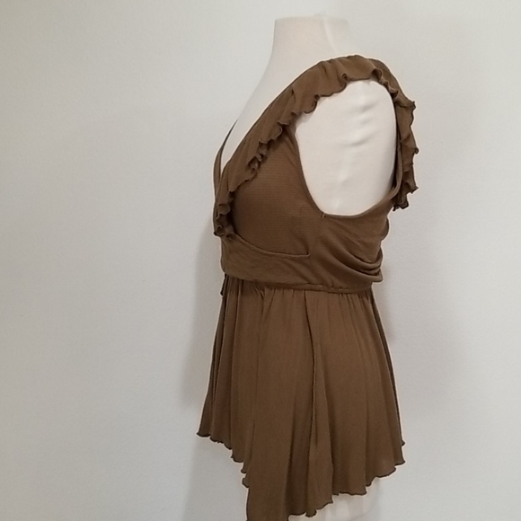 💕Free People Ruffle Tank Top💕 - Picture 4 of 9